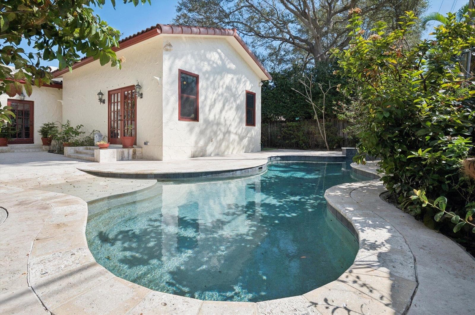 704 SE 8th Street, Fort Lauderdale FL 33316 photo 3