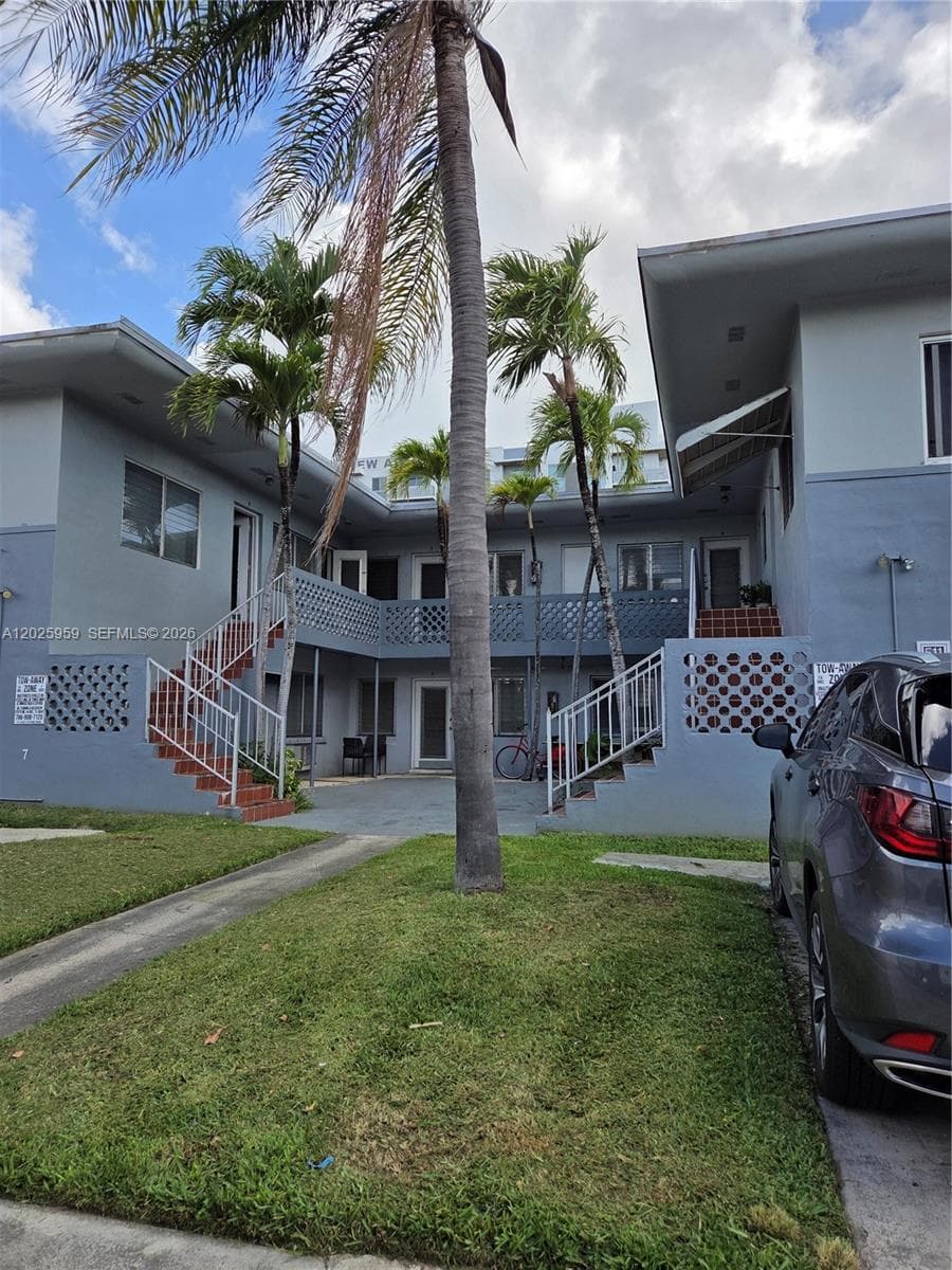 511 NE 82nd Ter, Miami FL 33138 photo 2