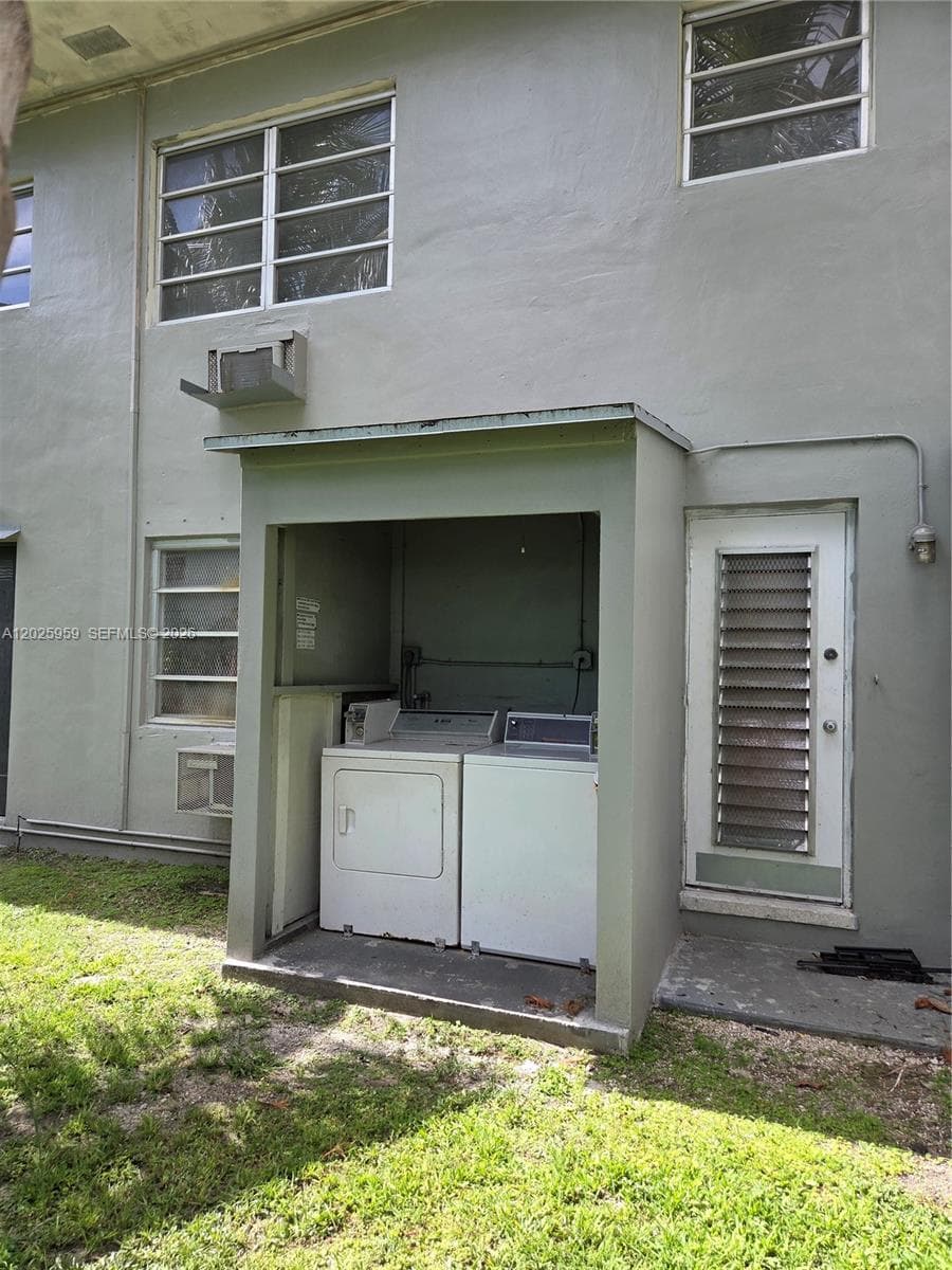 511 NE 82nd Ter, Miami FL 33138 photo 5