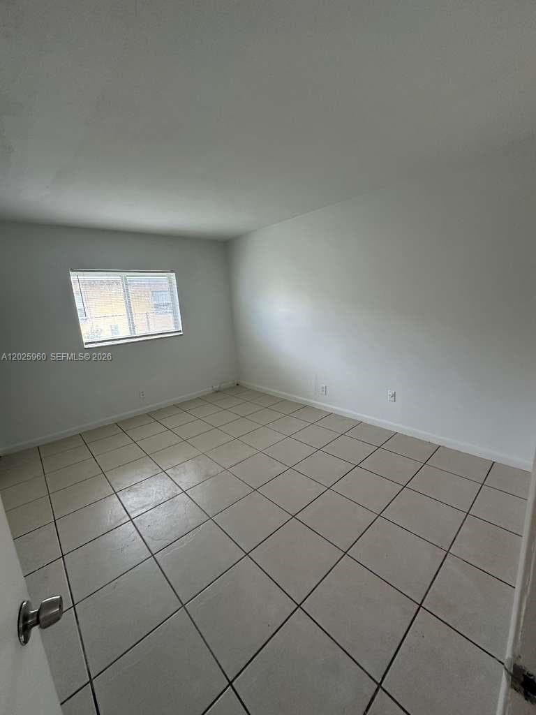 3961 NW 30th Ter # 1, Lauderdale Lakes FL 33309 photo 2