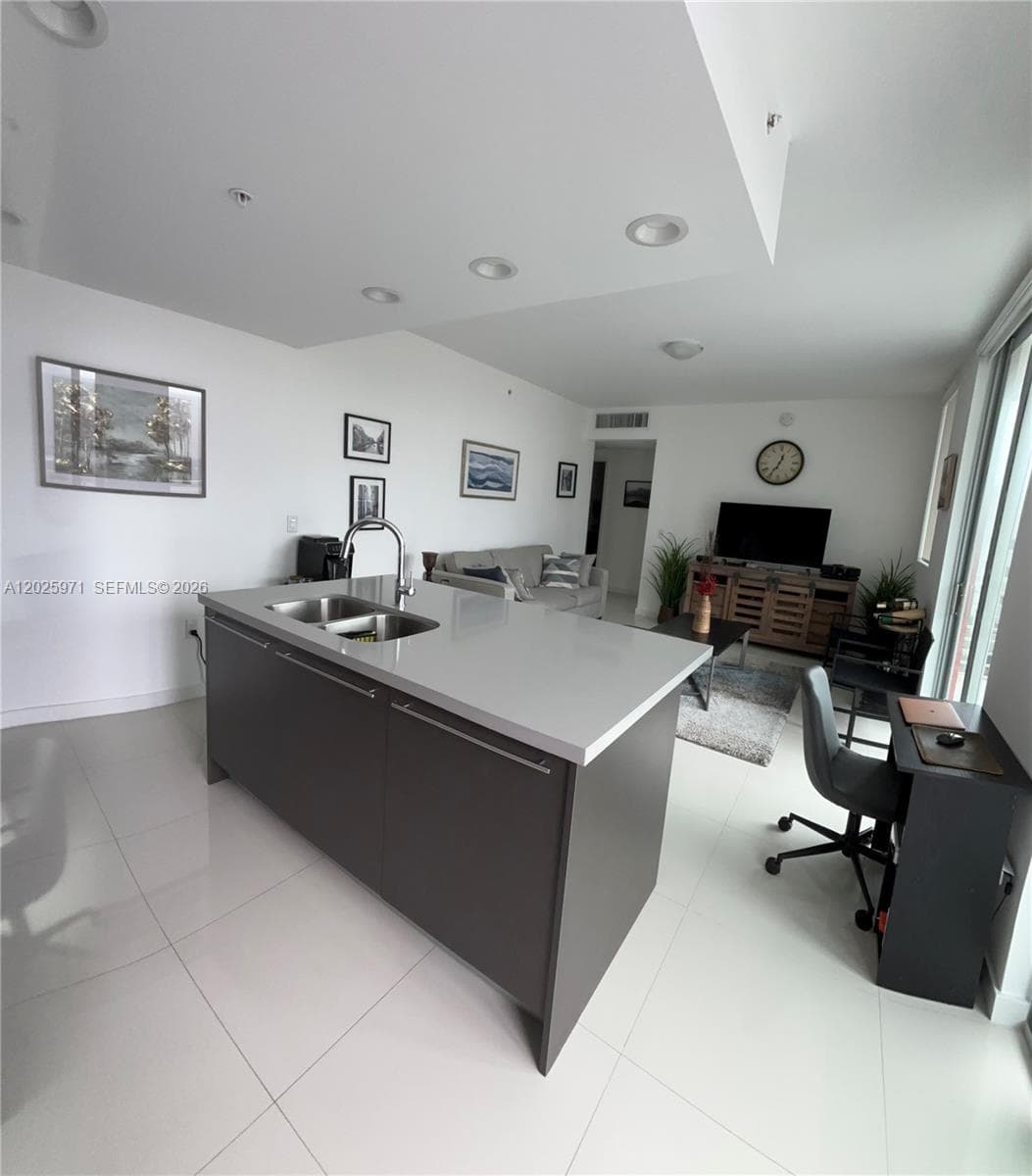 7875 NW 107th Ave # 504, Doral FL 33178 photo 5