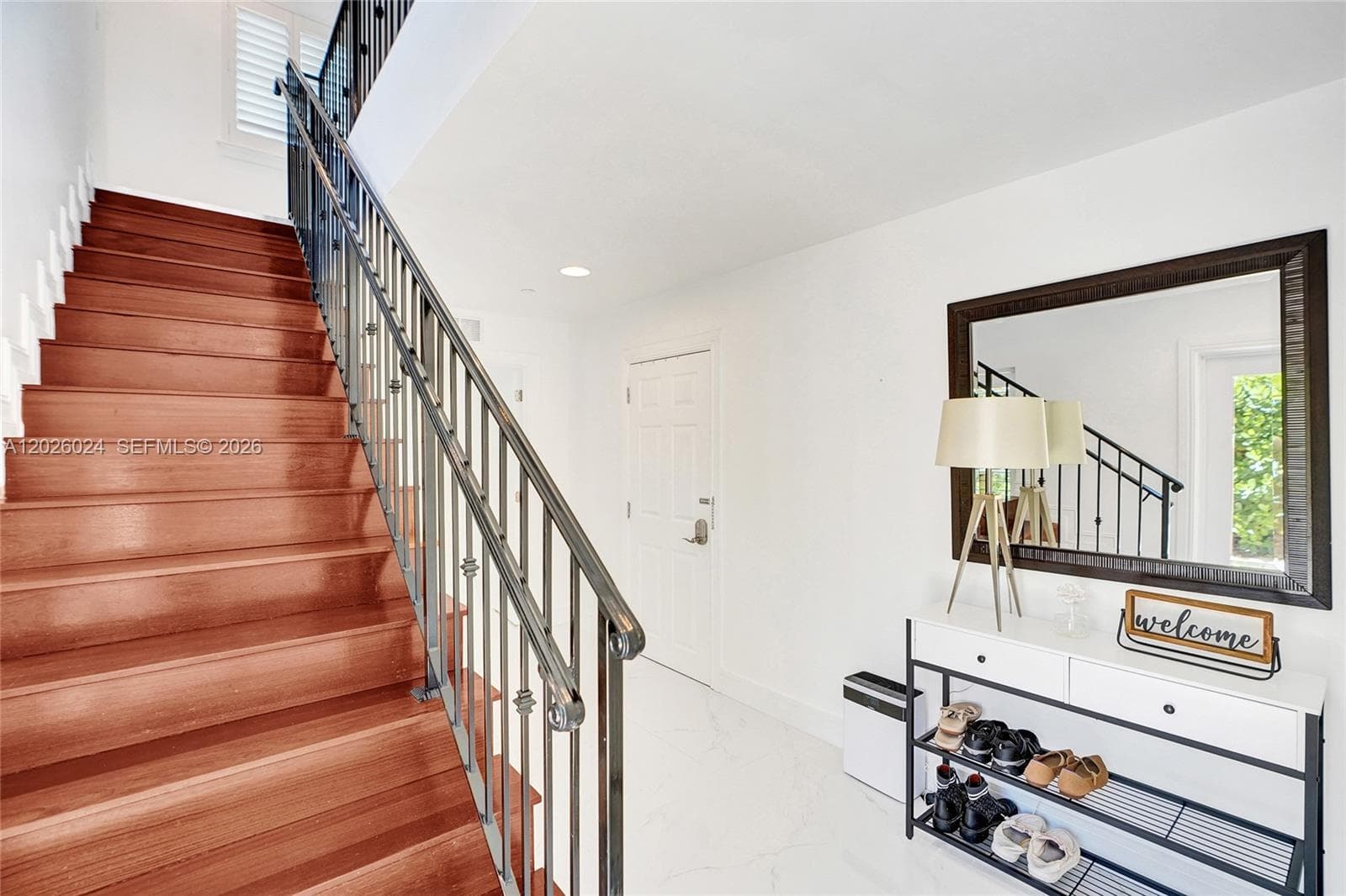 1112 NE 17th Way, Fort Lauderdale FL 33304 photo 2