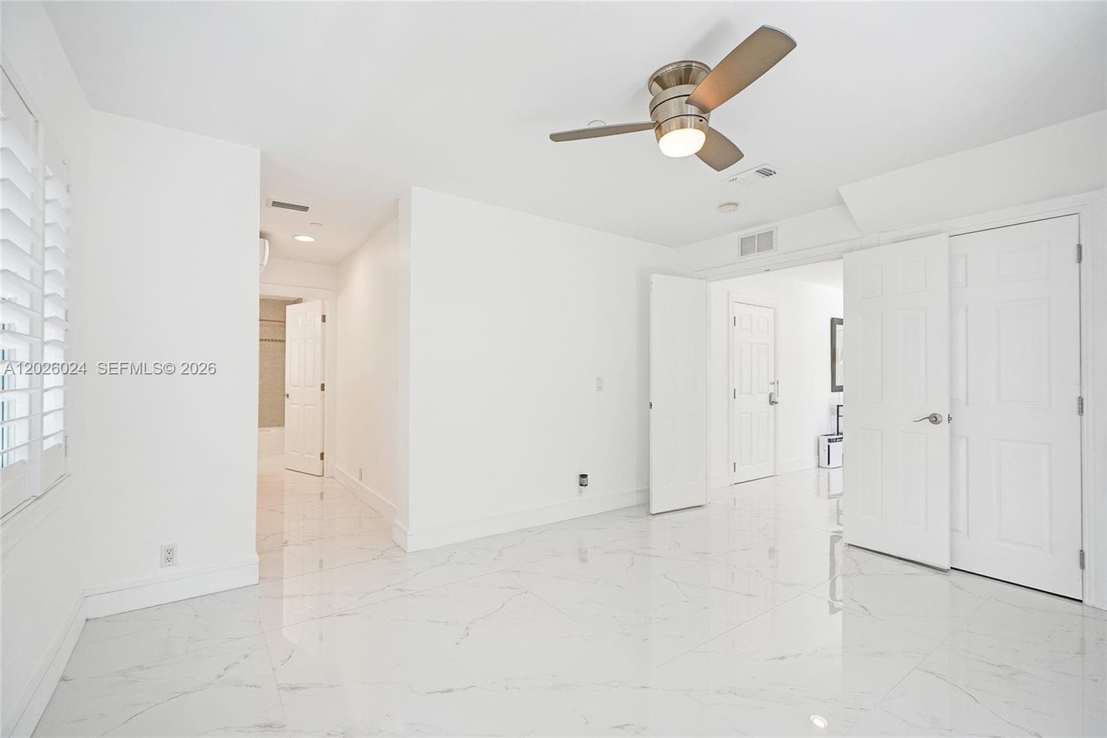 1112 NE 17th Way, Fort Lauderdale FL 33304 photo 4