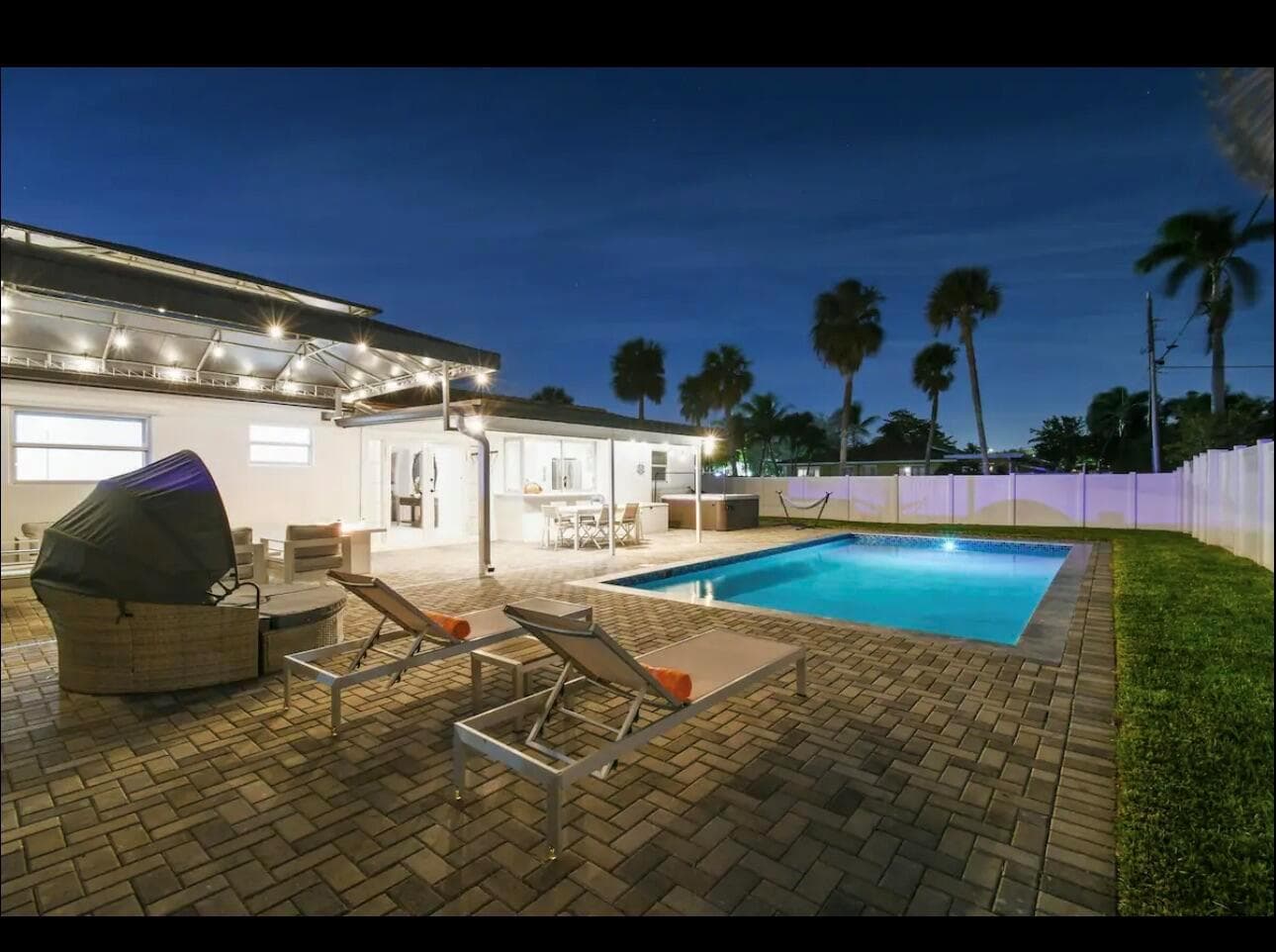 5040 NE 22nd Avenue, Lighthouse Point FL 33064 photo 3