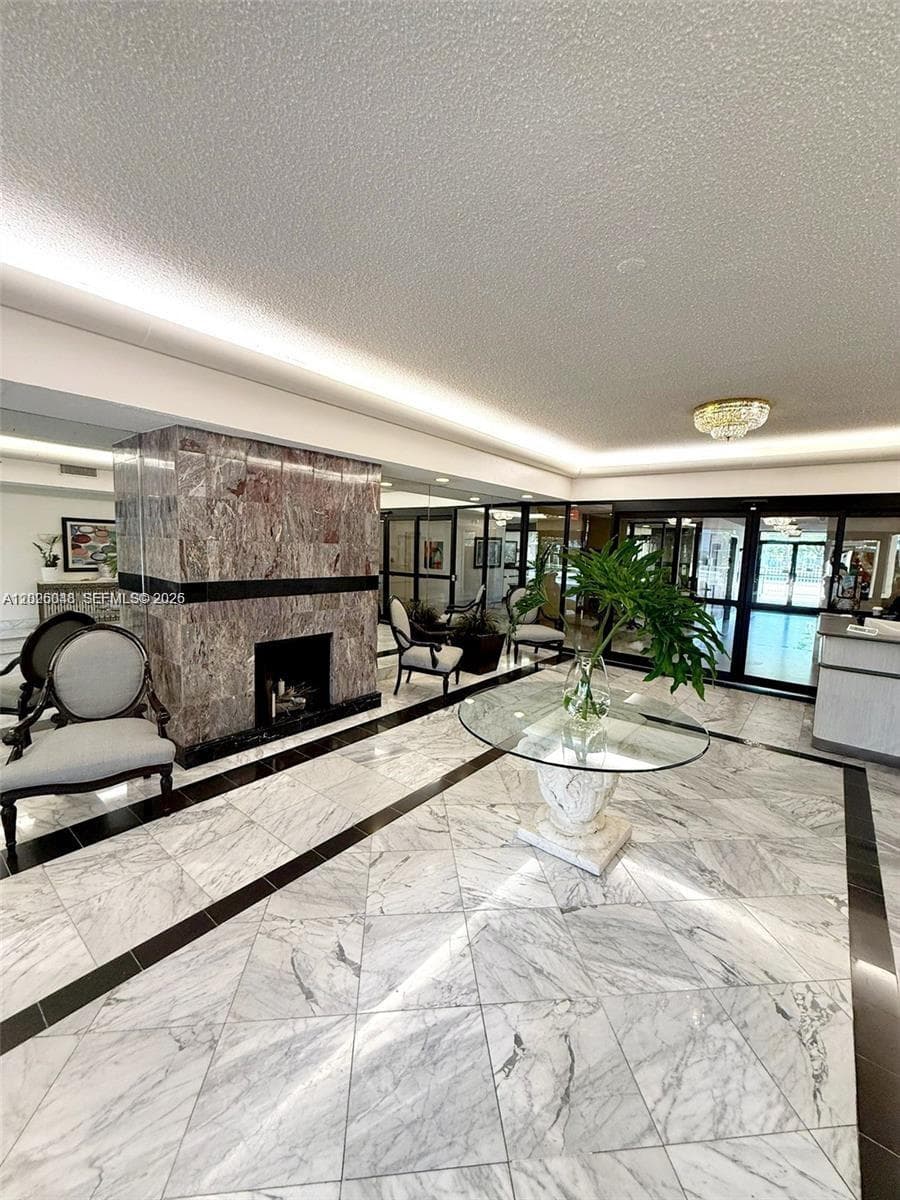 800 NE 195th St # 720, Miami FL 33179 photo 4