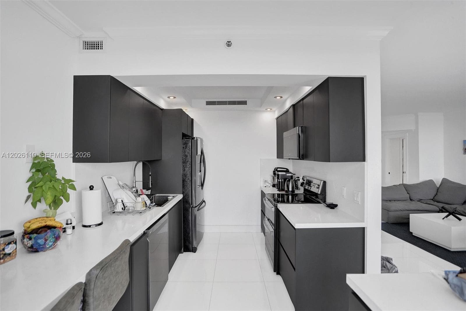 2000 Island Blvd # 1108, Aventura FL 33160 photo 4