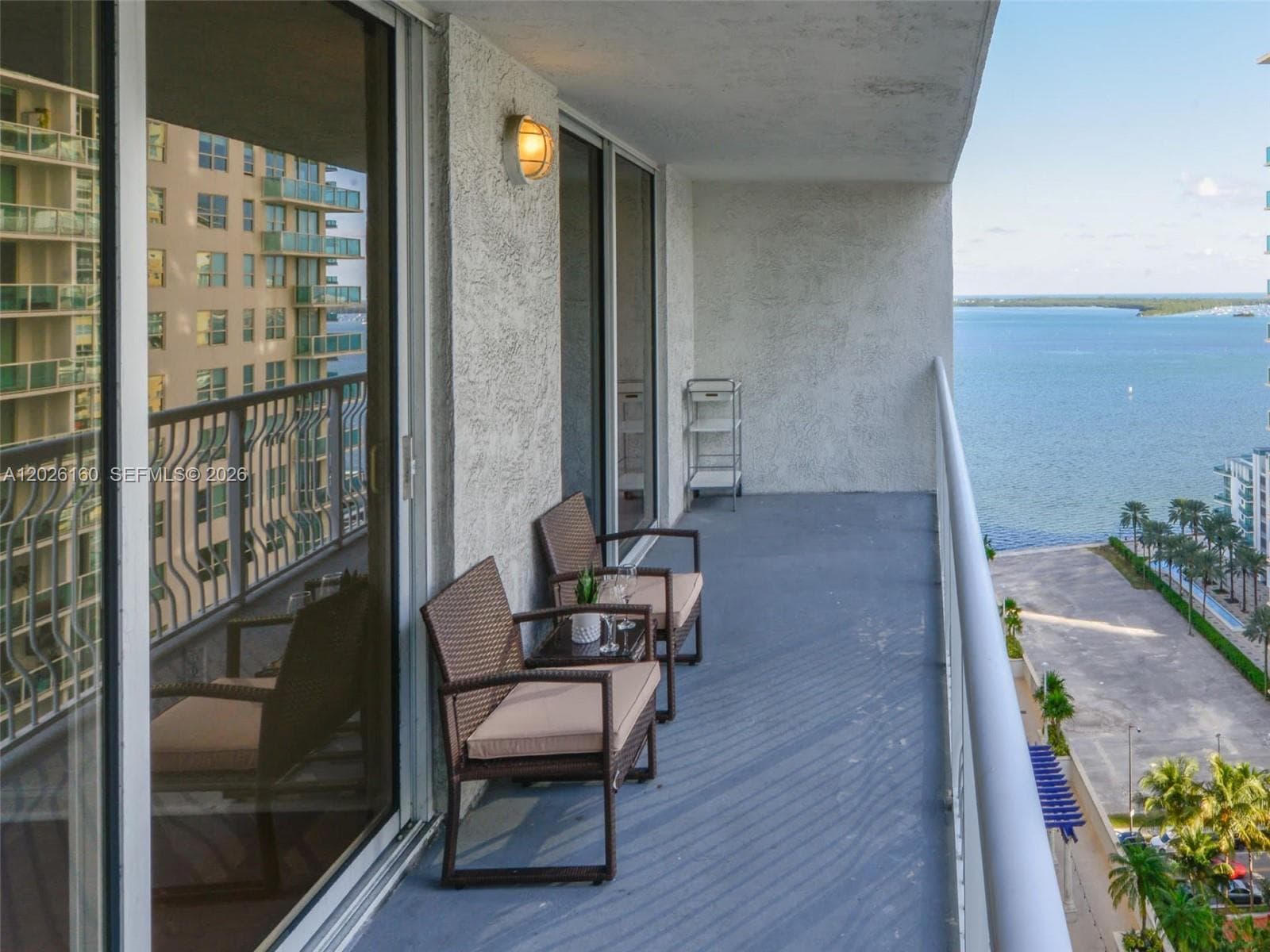 1200 Brickell Bay Dr # 2119, Miami FL 33131 photo 4