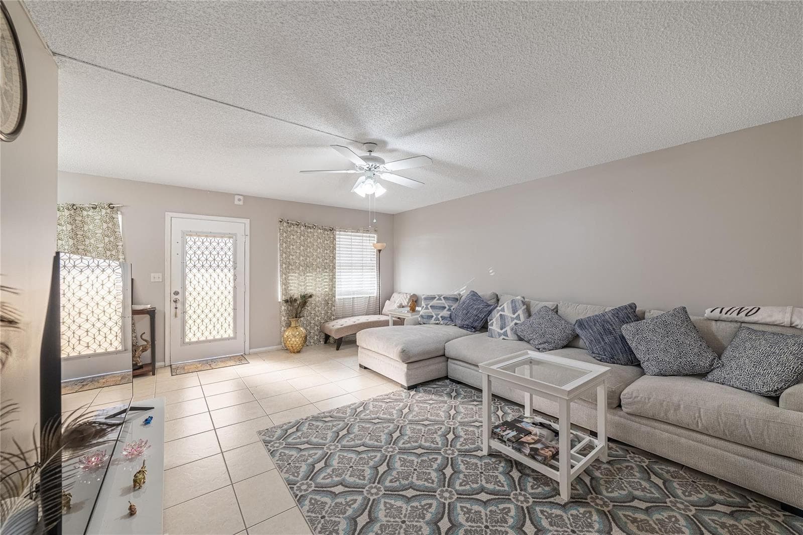 1902 Bermuda Circle, Coconut Creek FL 33066 photo 4