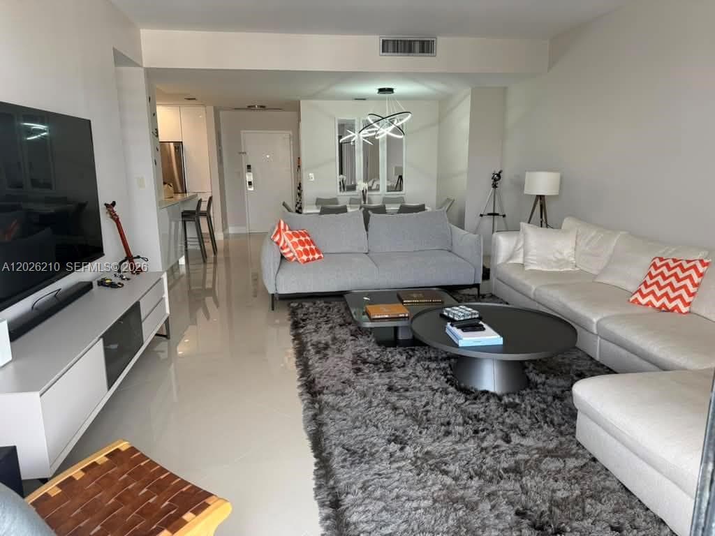 2500 Parkview Dr # 2518, Hallandale Beach FL 33009 photo 2
