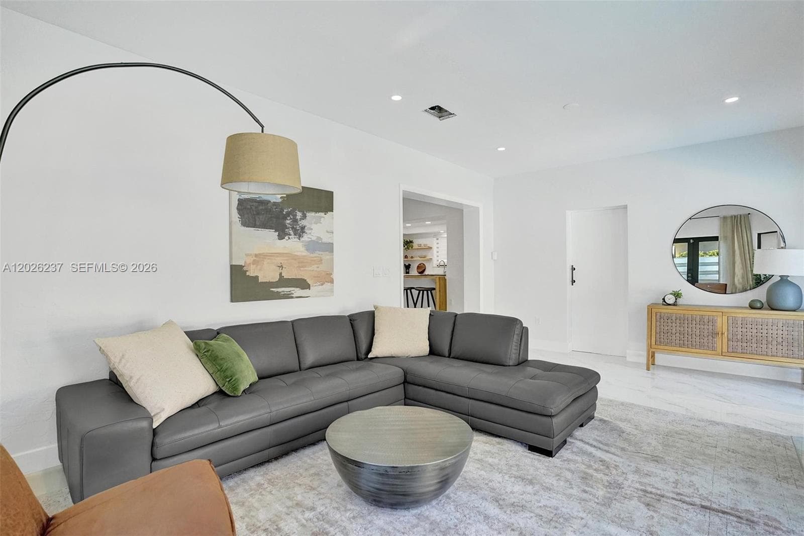 1355 Madison St, Hollywood FL 33019 photo 4