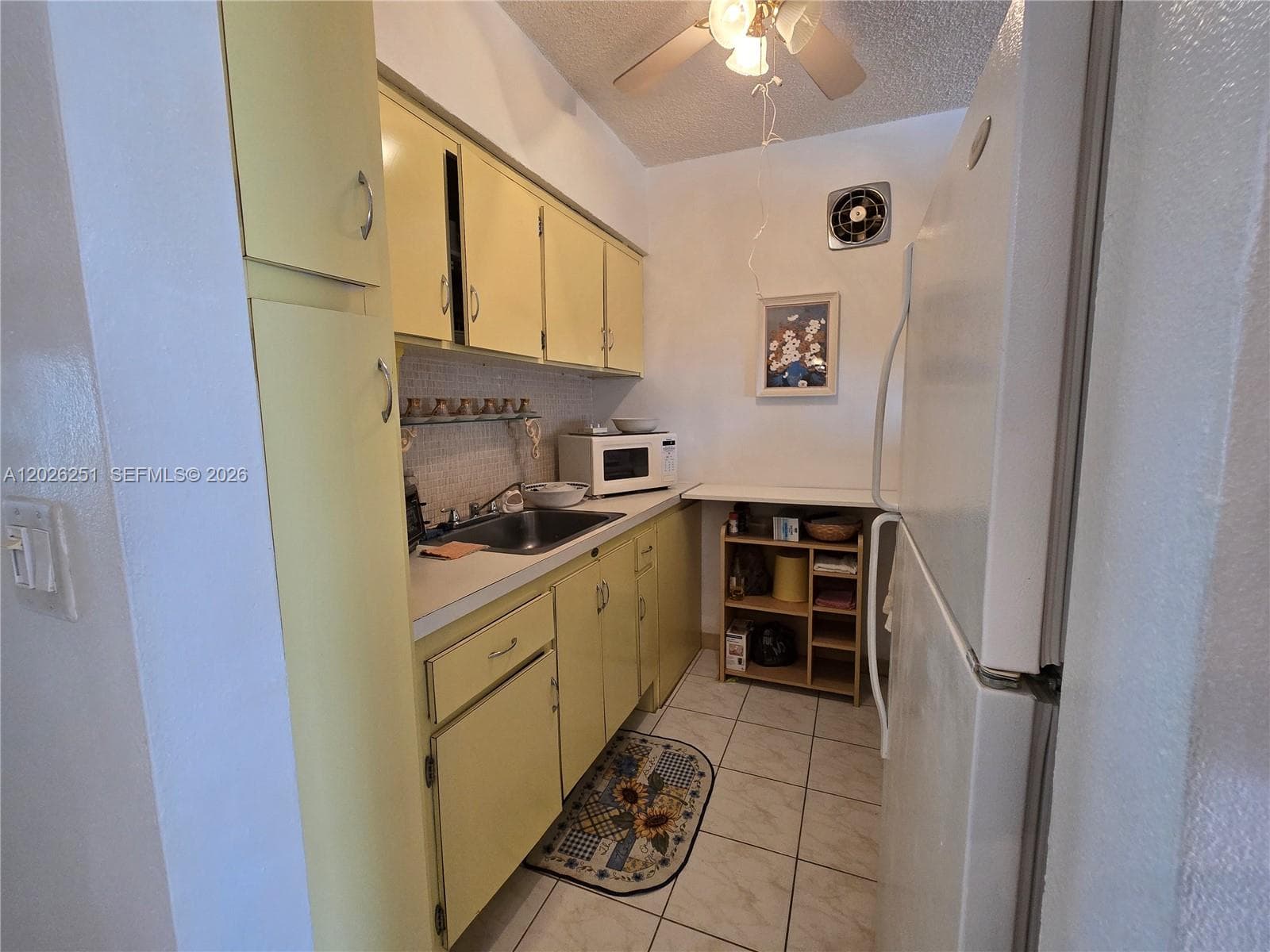 820 SW 11 Street # 4B, Hallandale Beach FL 33009 photo 4