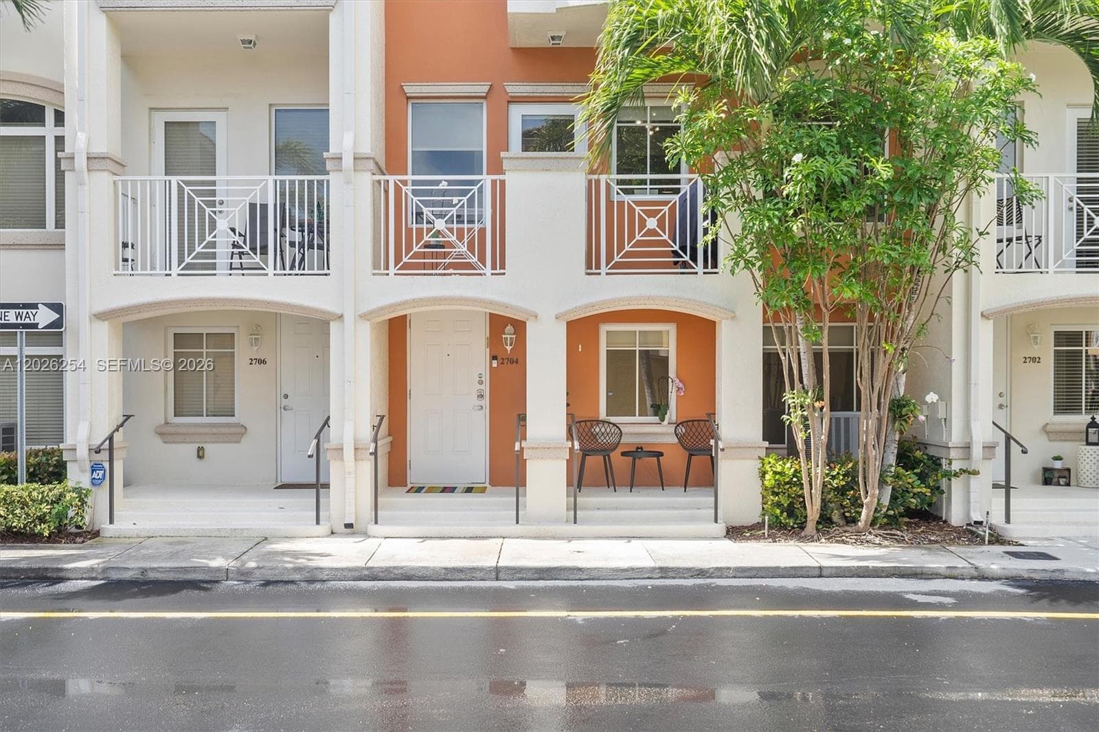 2704 NE 184th Ter, Aventura FL 33160 photo 3