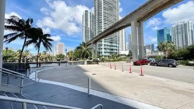 690 SW 1st Ct # 1908, Miami FL 33130 photo 4
