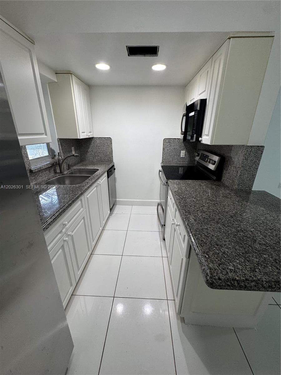 10281 E Bay Harbor Dr # A3, Bay Harbor Islands FL 33154 photo 4