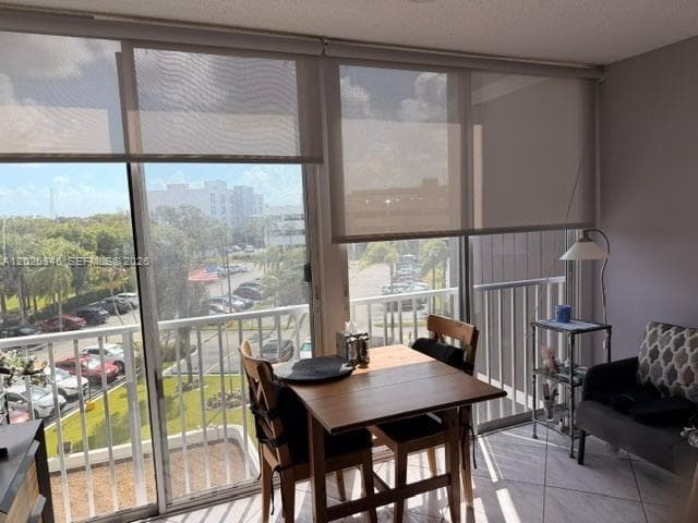 3850 Washington St # 409, Hollywood FL 33021 photo 2
