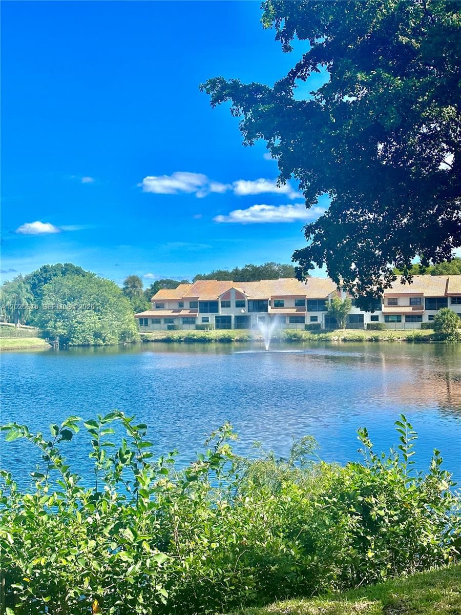 3176 Arbor Ln # 2506, Hollywood FL 33021 photo 4