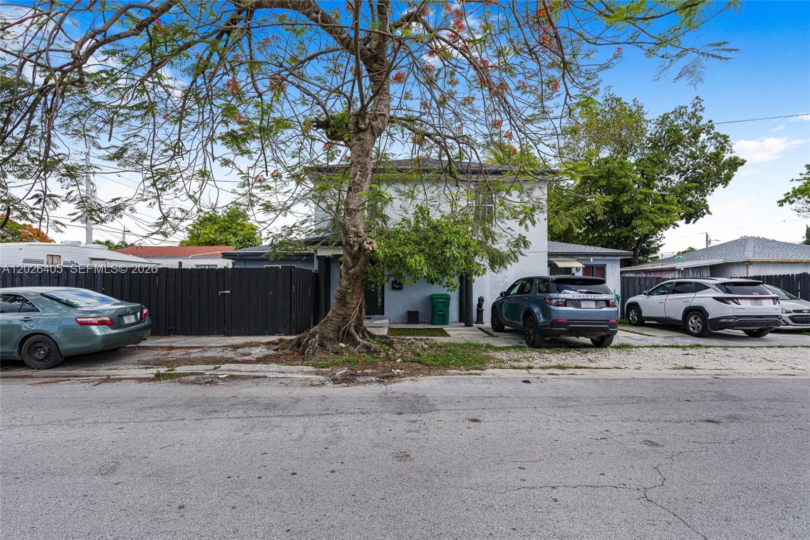 2275 NW 30th St, Miami FL 33142 photo 3