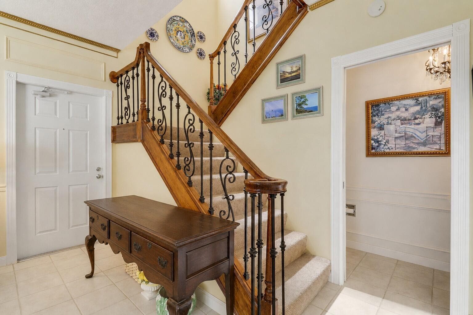 77 Laurel Oaks Circle, Tequesta FL 33469 photo 5