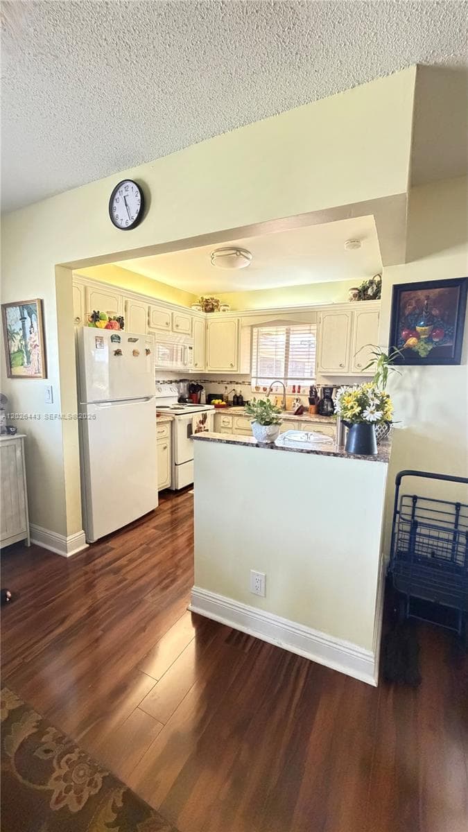 5300 Washington St # D309, Hollywood FL 33021 photo 4