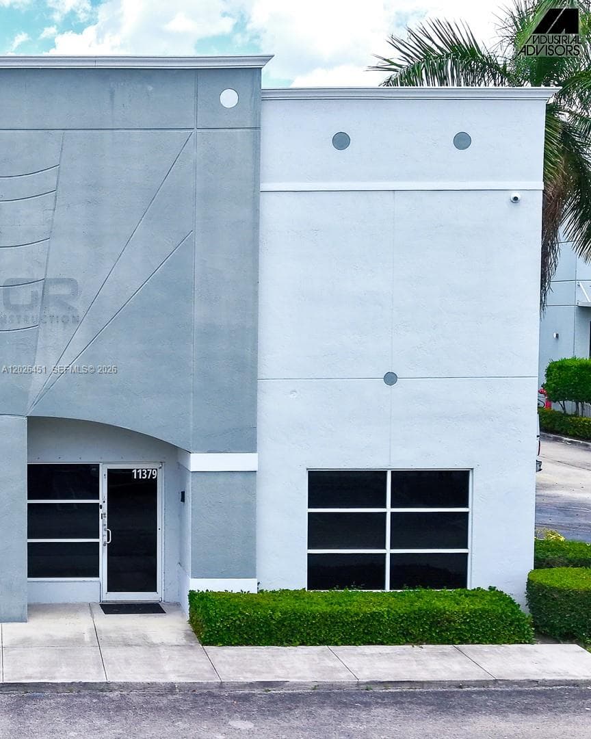 11379 NW 122nd St # 11, Medley FL 33178 photo 3