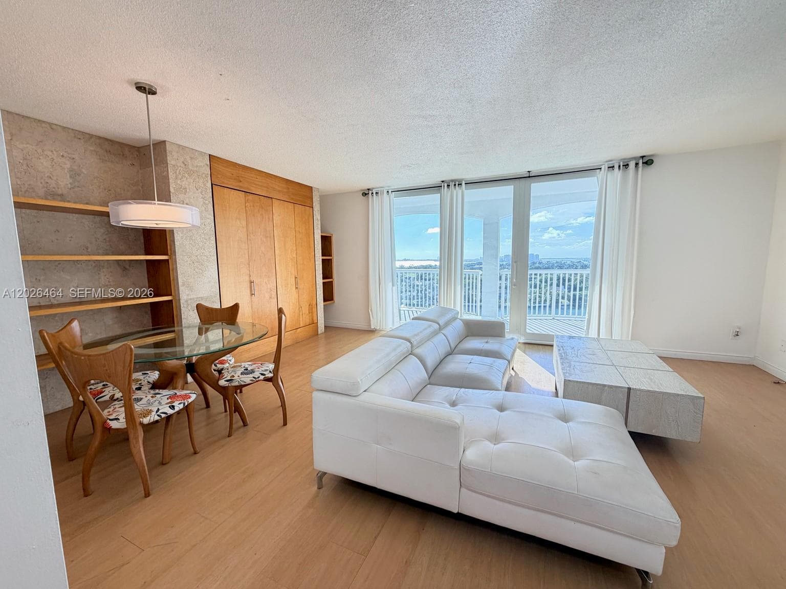 5401 Collins Ave # 1022, Miami Beach FL 33140 photo 3