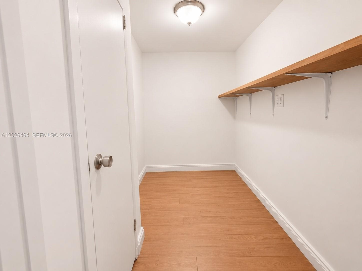 5401 Collins Ave # 1022, Miami Beach FL 33140 photo 5