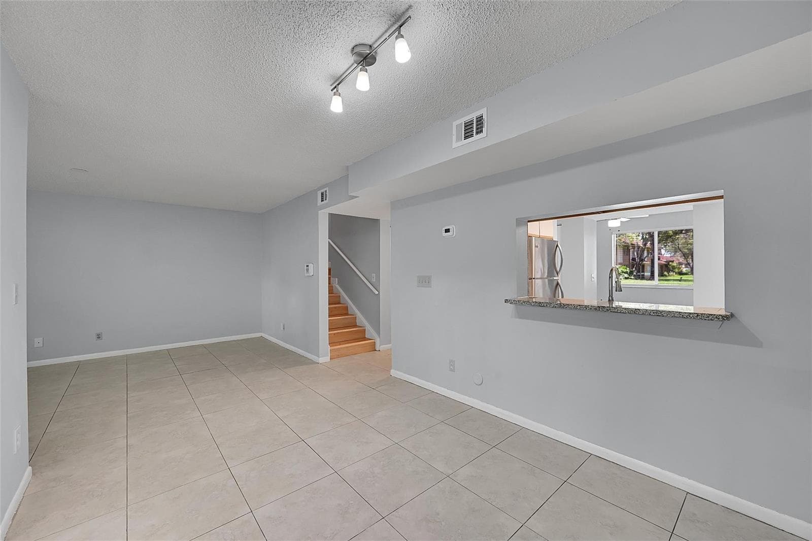 796 NW 91st Terrace, Plantation FL 33324 photo 5
