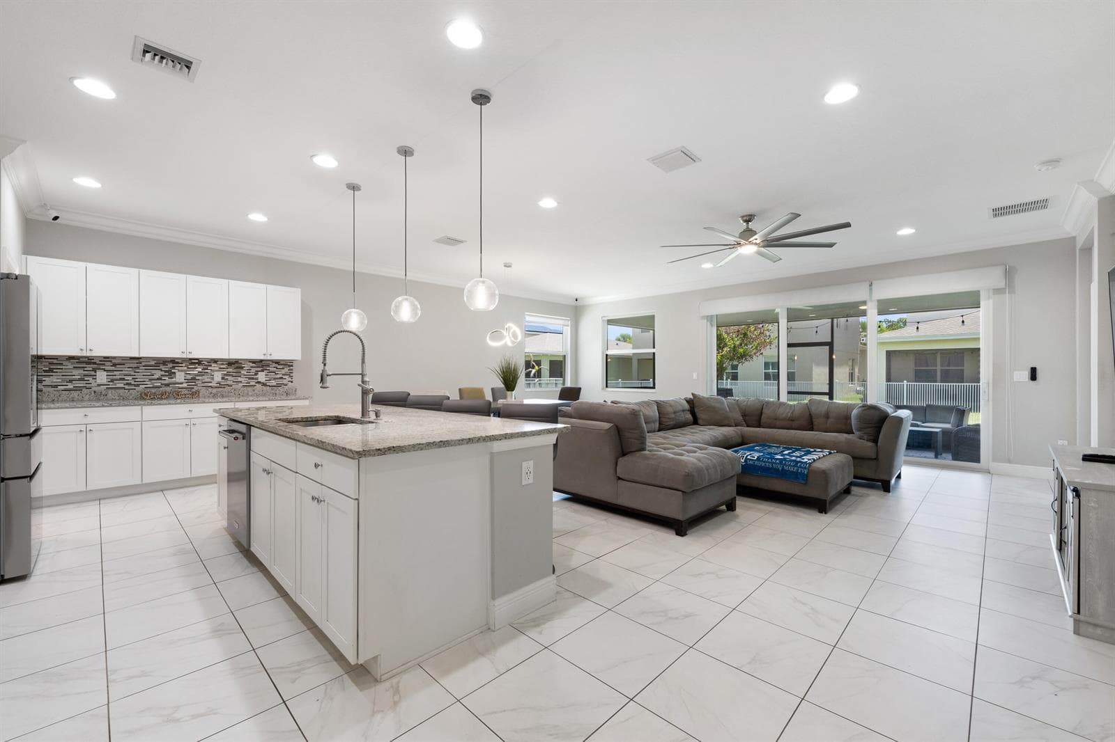 1600 NW Vivanco Street, Port St. Lucie FL 34986 photo 3