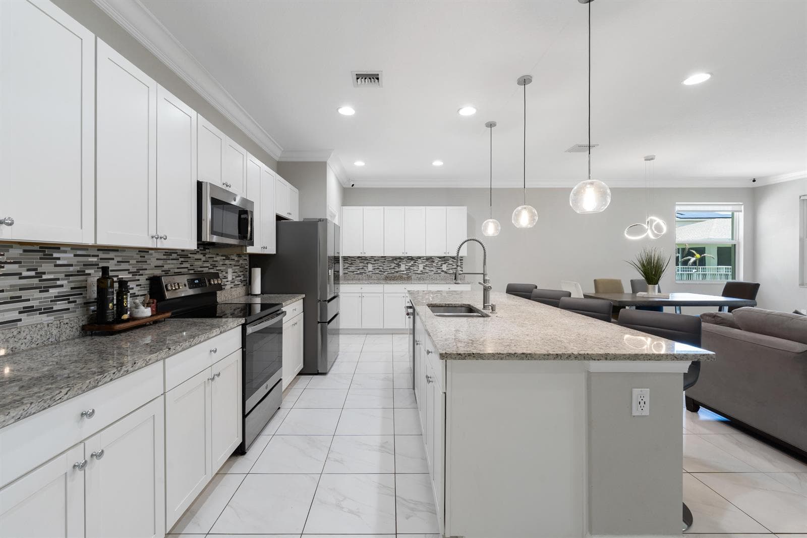 1600 NW Vivanco Street, Port St. Lucie FL 34986 photo 4