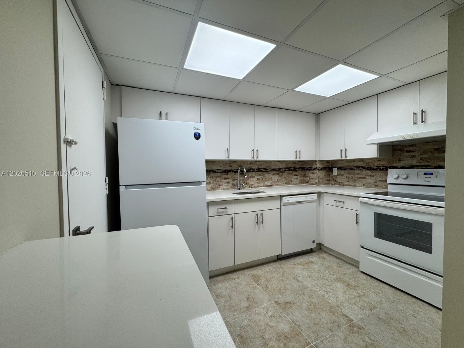 401 Golden Isles Dr # 614, Hallandale Beach FL 33009 photo 5