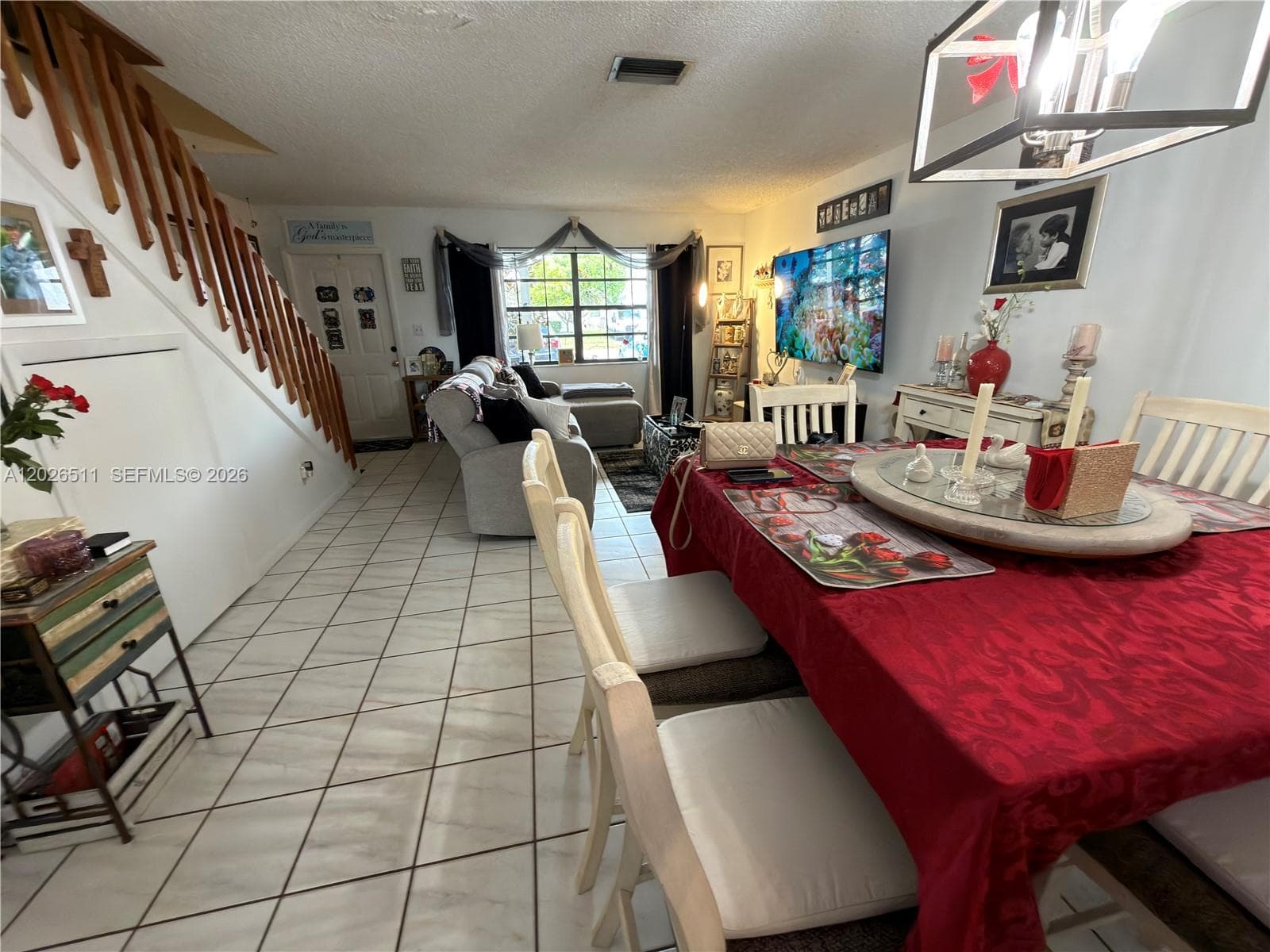 10428 NW 3rd St, Pembroke Pines FL 33026 photo 2