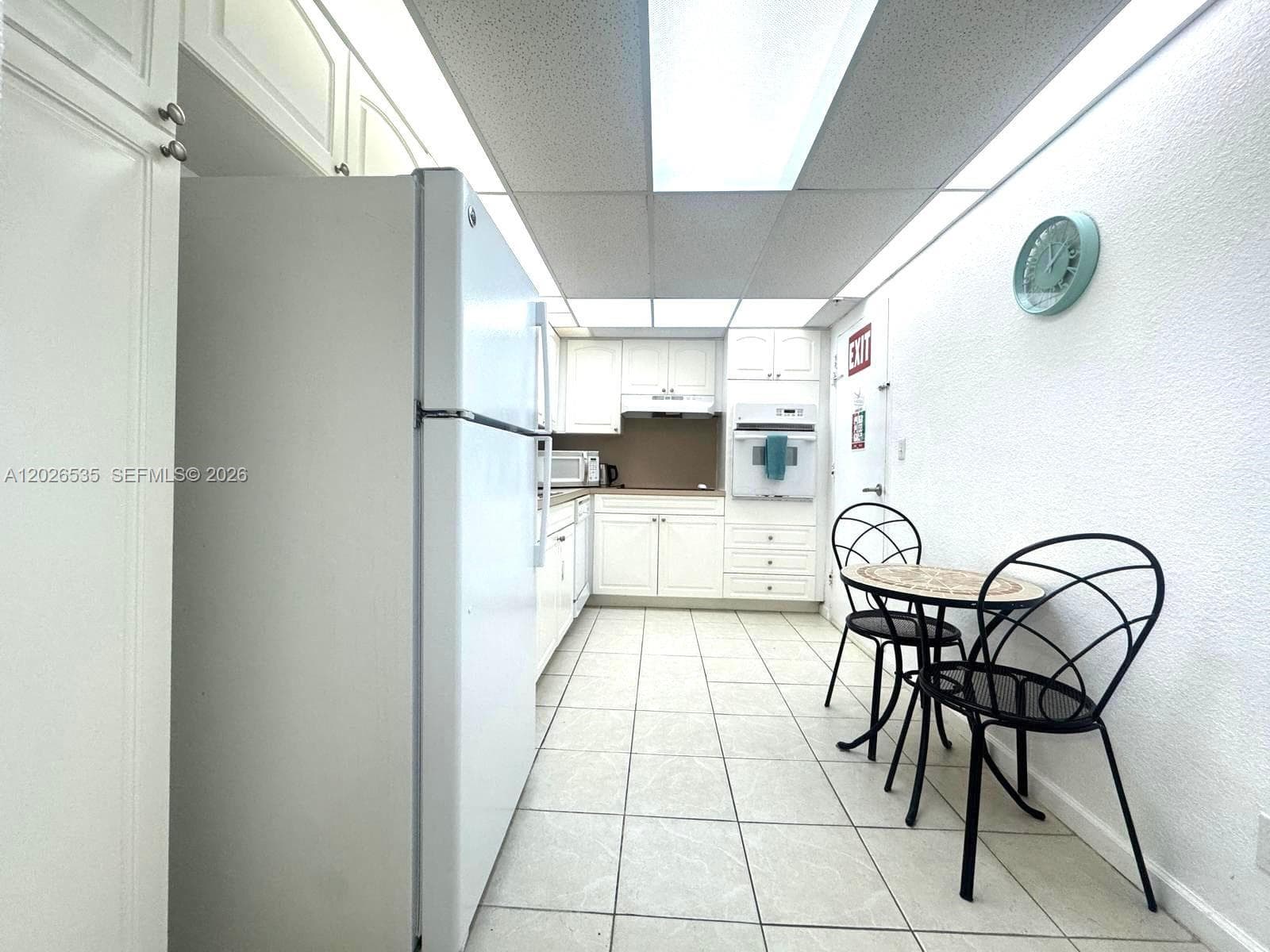4001 S Ocean Dr # 15L, Hollywood FL 33019 photo 2