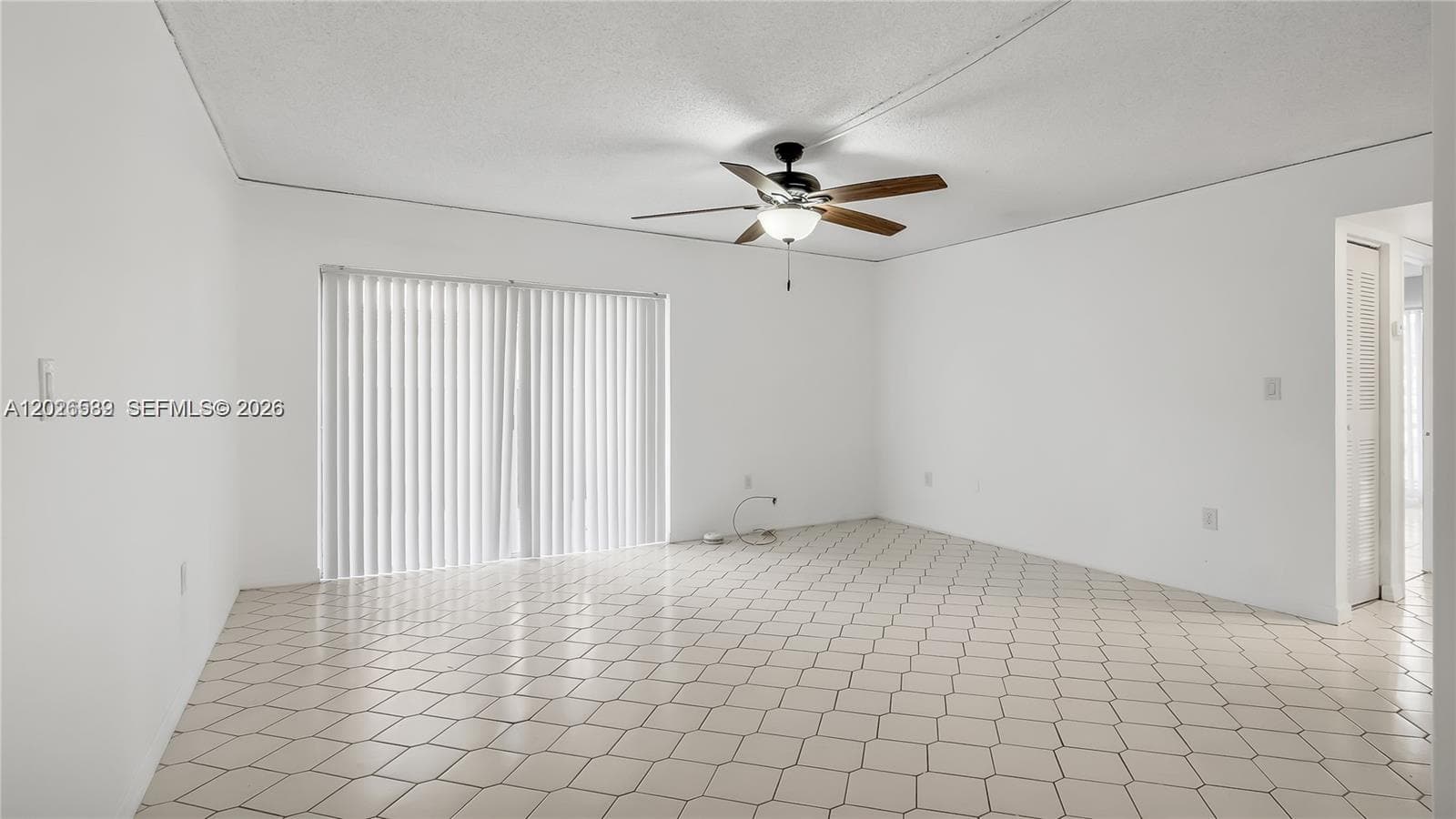 7231 Miami Lakes Dr # C5, Miami Lakes FL 33014 photo 2