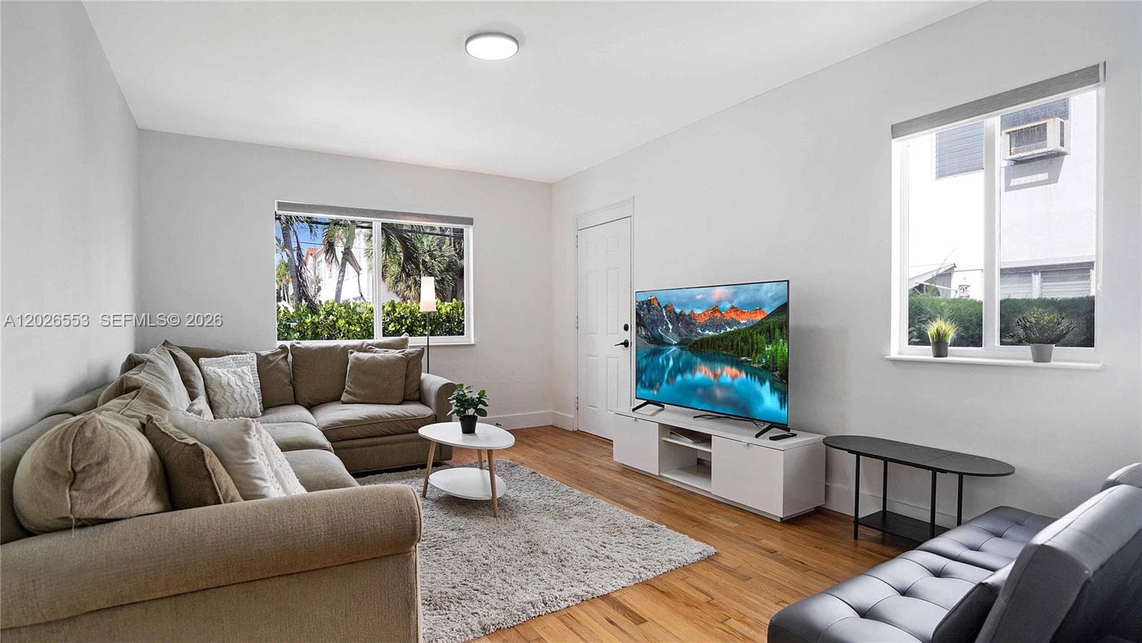815 W 39, Miami Beach FL 33140 photo 5