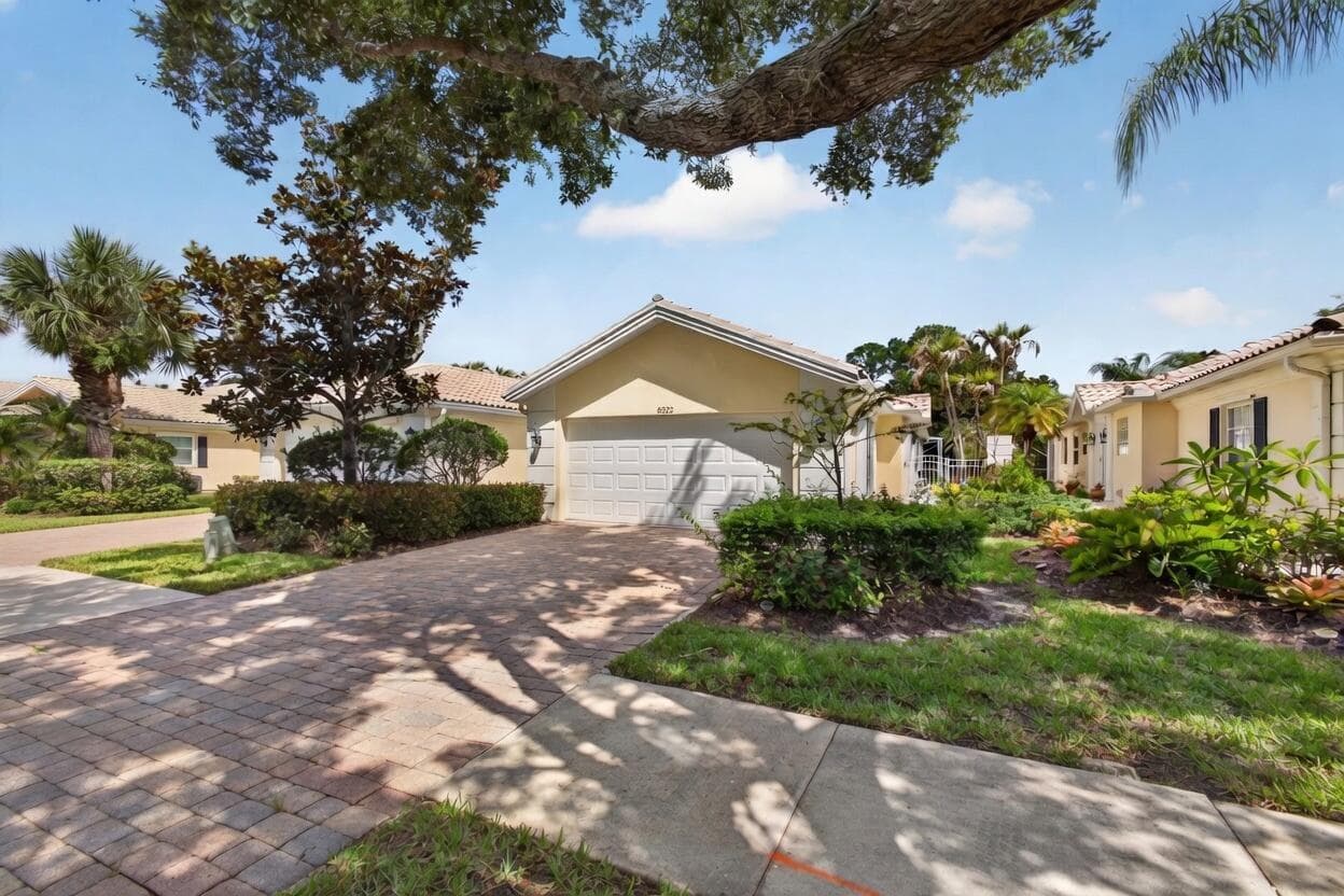 8522 SE Retreat Drive, Hobe Sound FL 33455 photo 5