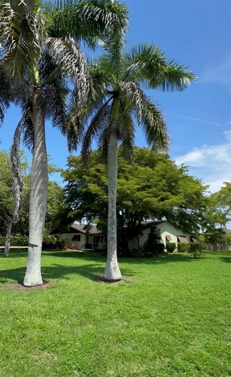 19505 SW 272nd St, Homestead FL 33031 photo 2