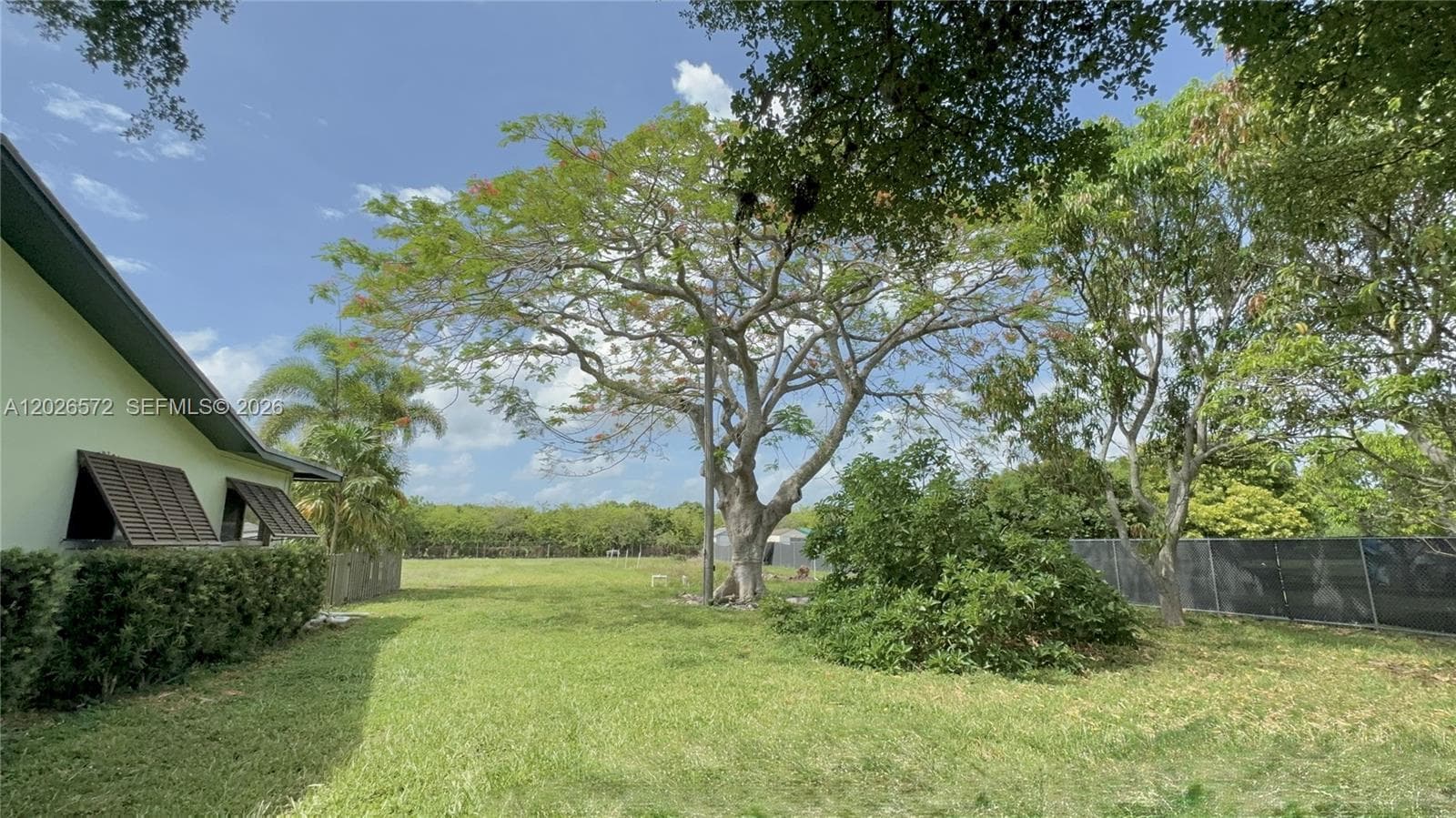 19505 SW 272nd St, Homestead FL 33031 photo 4