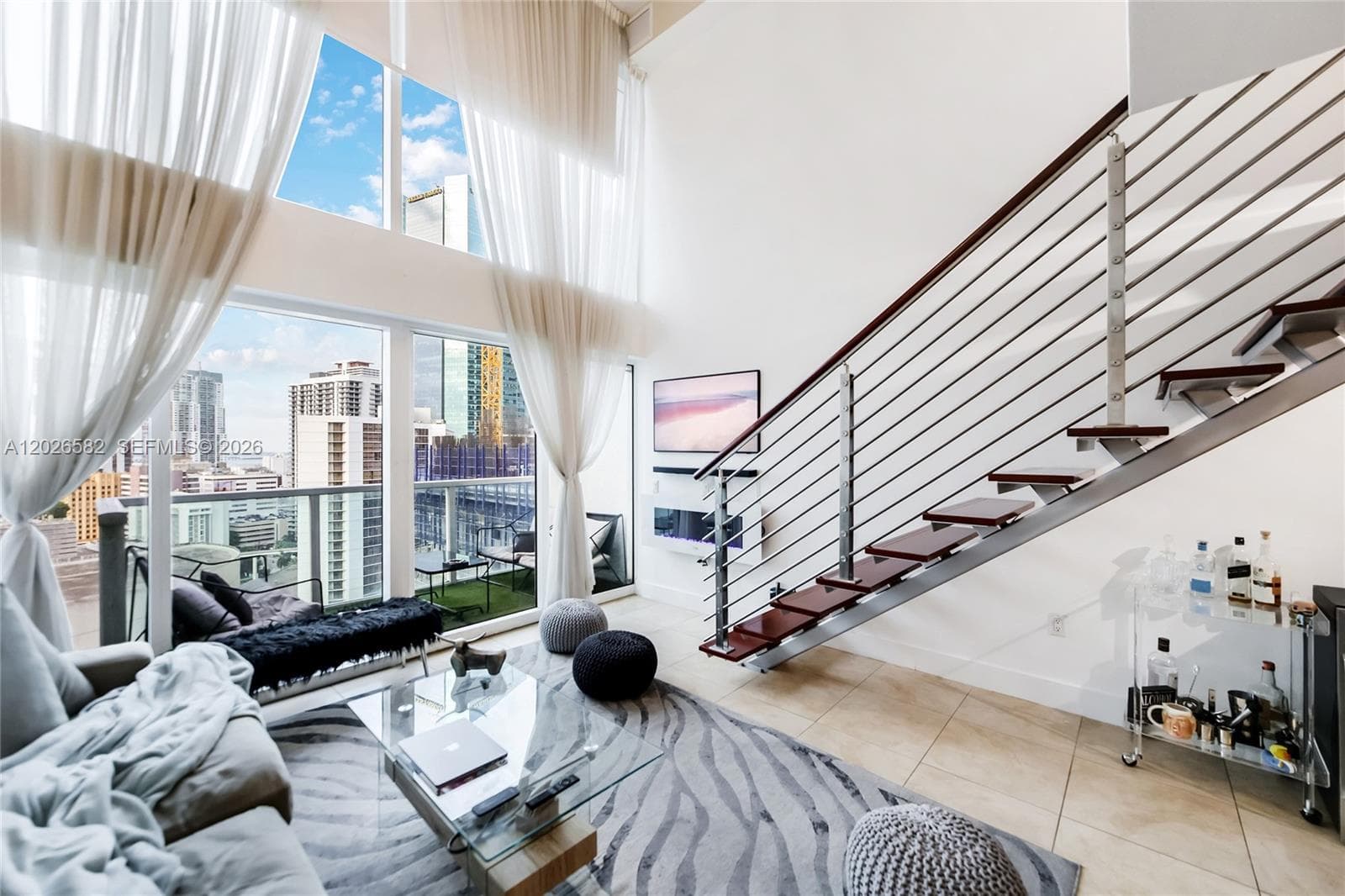 41 SE 5th St # 1303, Miami, FL 33131 photo 4