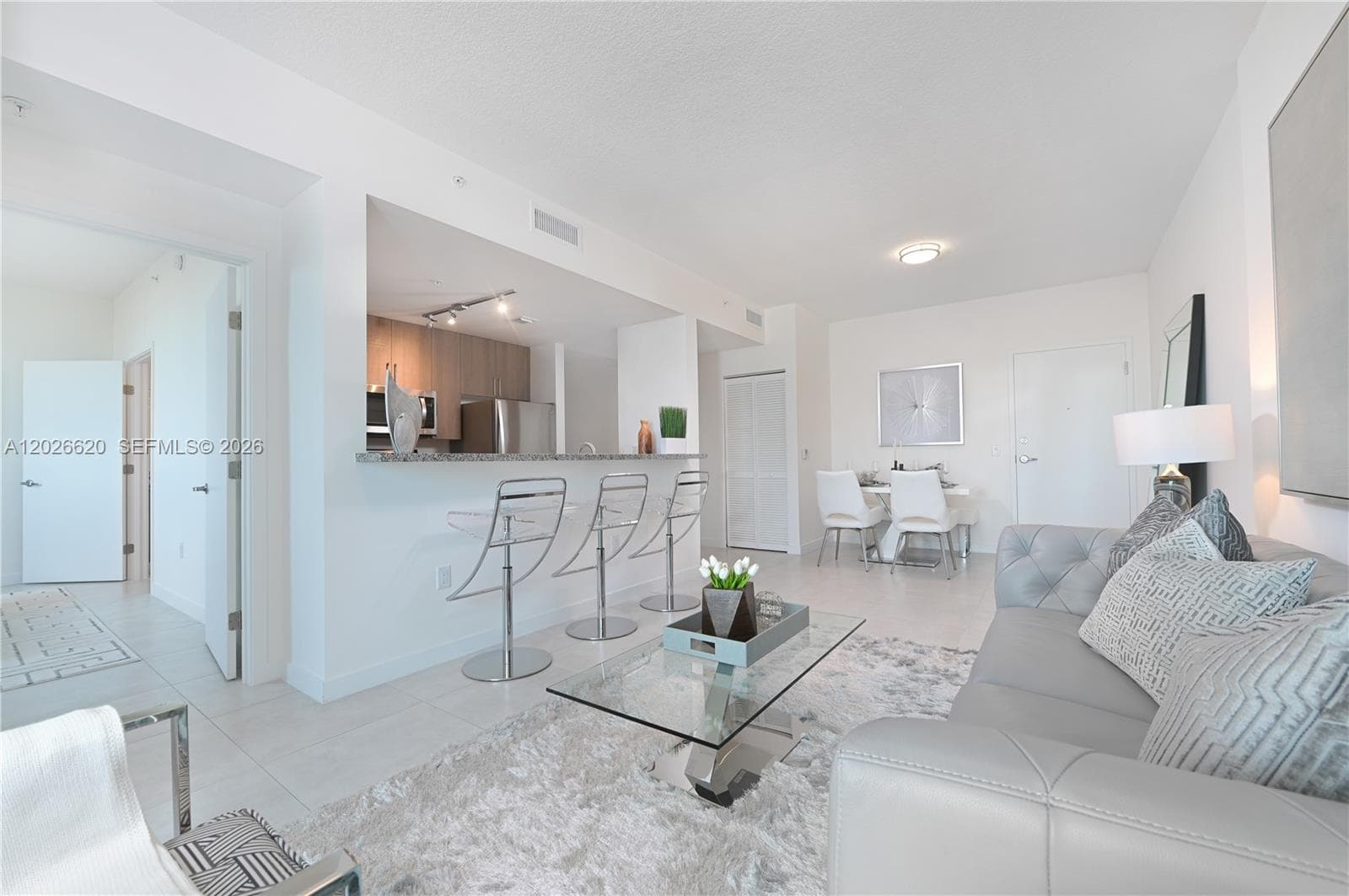 514 SW 22nd Ave # 405, Miami, FL 33135 photo 4