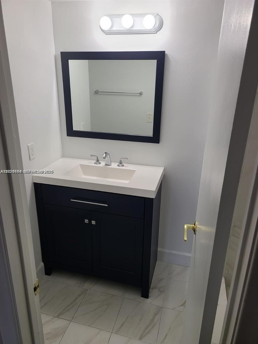 165 NW 93rd Ave # 102, Pembroke Pines FL 33024 photo 3