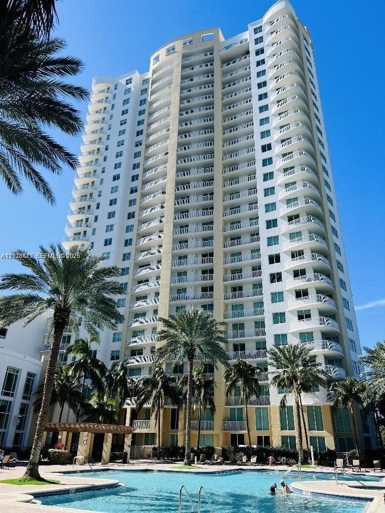 1745 E Hallandale Beach Blvd # 2104W, Hallandale Beach FL 33009 photo 4