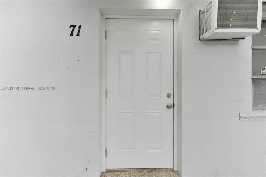 69 NW 5th St, Homestead FL 33030 photo 3