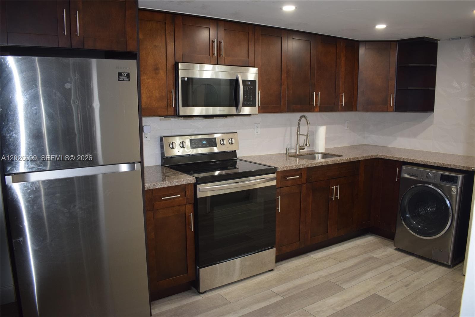 777 SW 9th Ave # 420, Miami FL 33130 photo 2