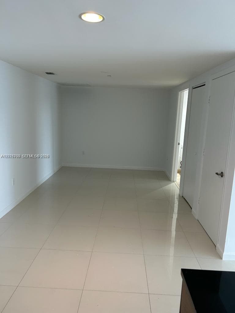 495 Brickell Ave # 3203, Miami FL 33131 photo 5