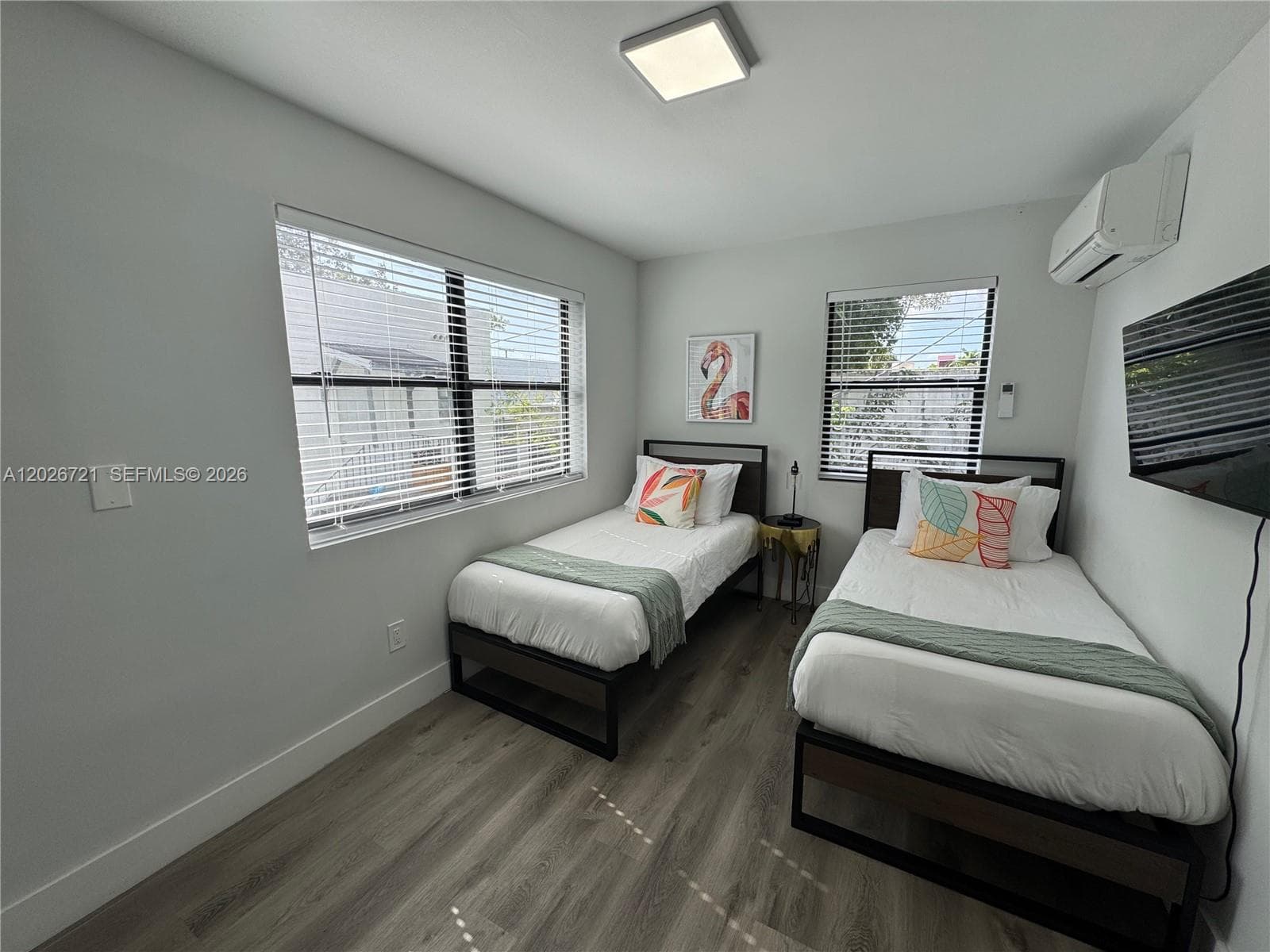 584 NW 30th St # 3, Miami, FL 33127 photo 4