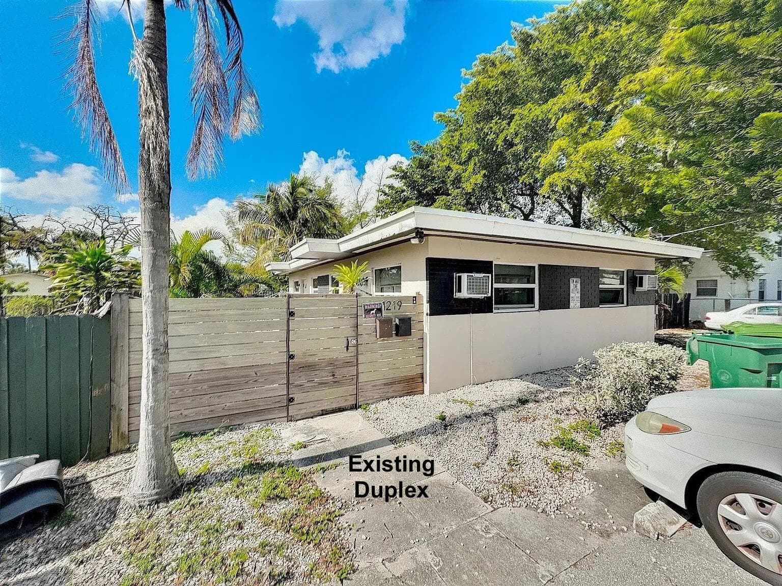 1219 NE 5th Terrace, Fort Lauderdale FL 33304 photo 2