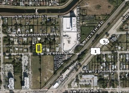 XXX S 214 st, Miami FL 33177 photo 2