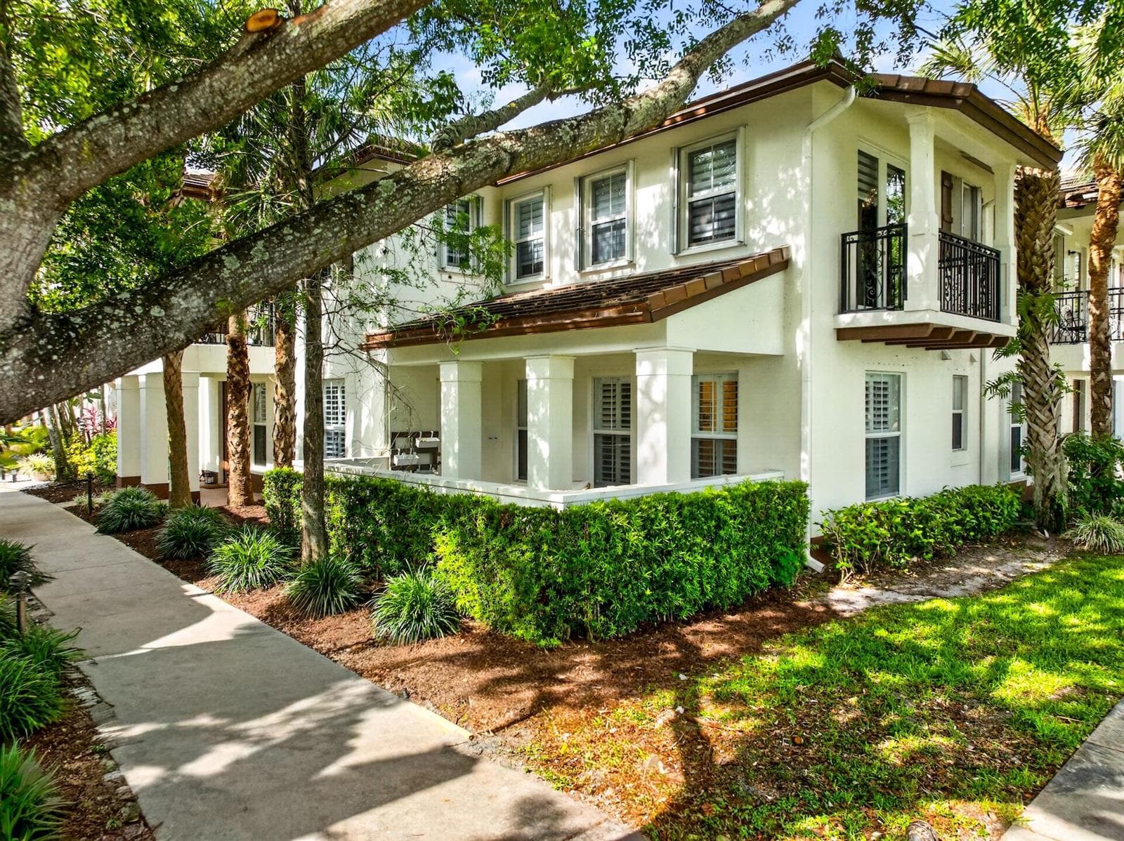 4680 Mimosa Place # 805, Coconut Creek FL 33073 photo 2