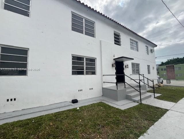 541 SW 7th St # 3, Miami FL 33130 photo 2
