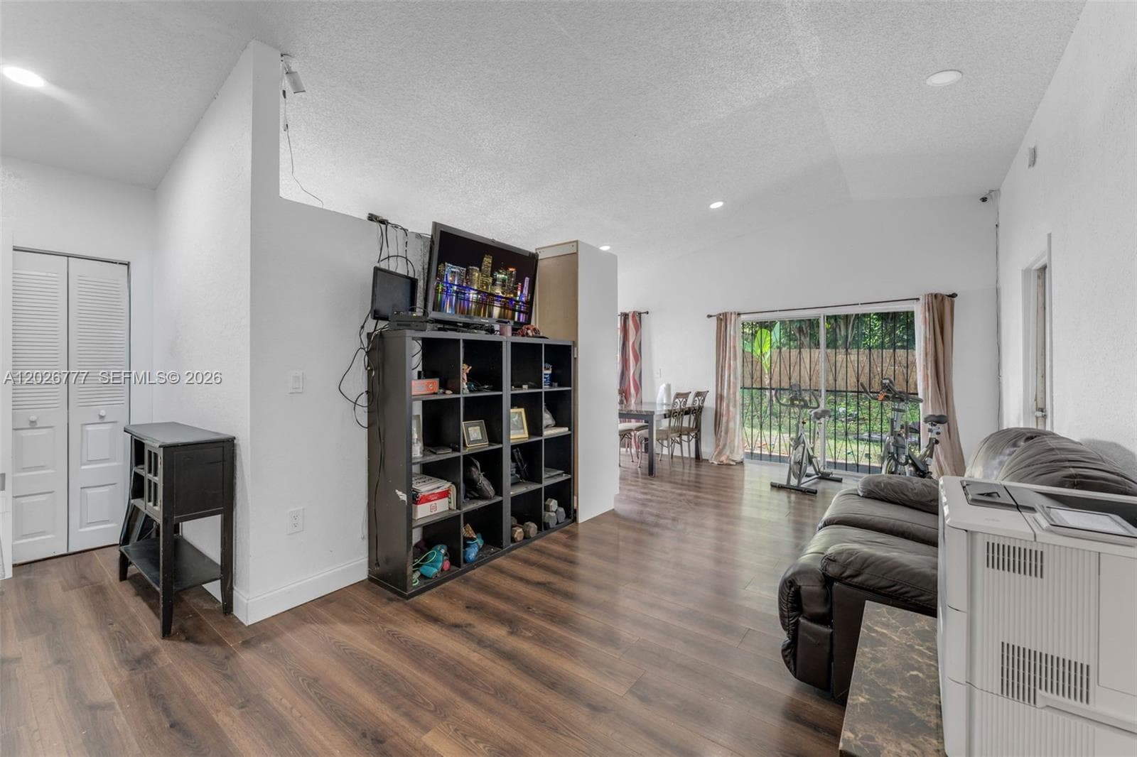 12026 SW 210th St, Miami FL 33177 photo 2